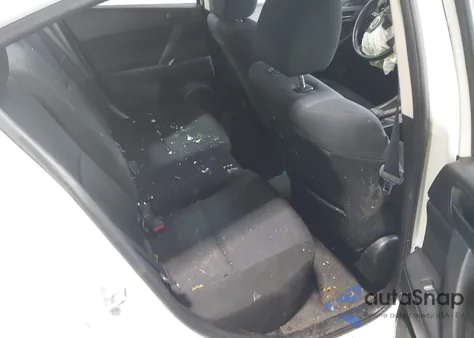 2010 Mazda Mazda3 I Sport z USA, uszkodzony, nr VIN JM1BL1SG7A1285808